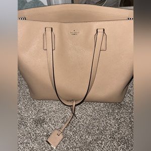 Kate spade tote. Gently used
